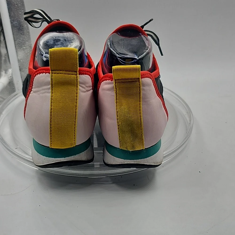 K Steve Madden Arctic -M multi color